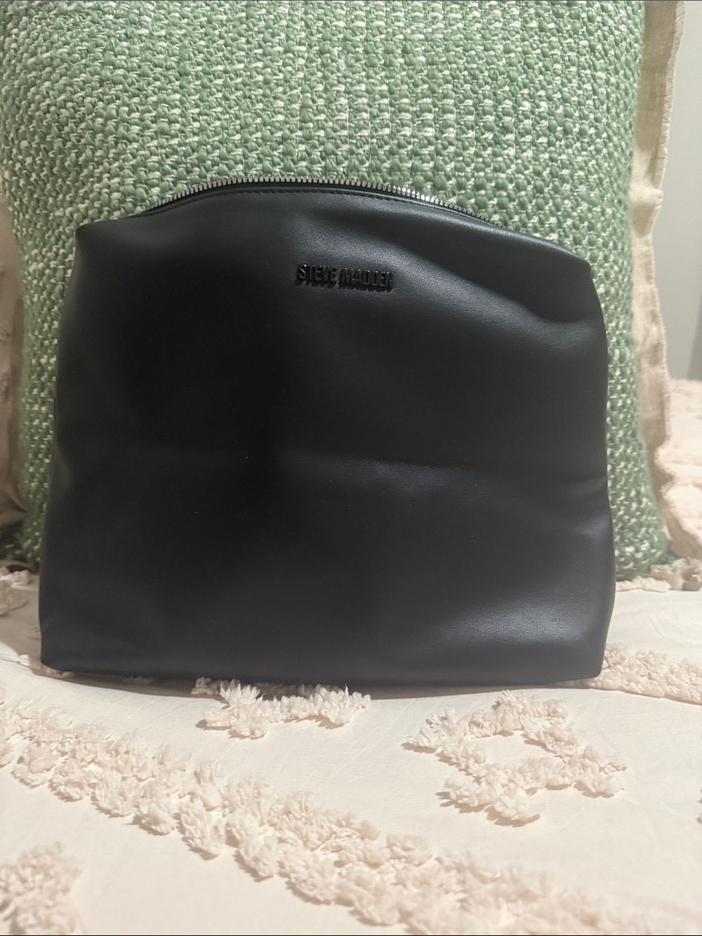 Steve Madden Black Men's or Women’s Toiletry Pouch